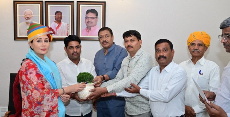 राजपूत समाज के लोगों ने उप मुख्यमंत्री से की मुलाकात   