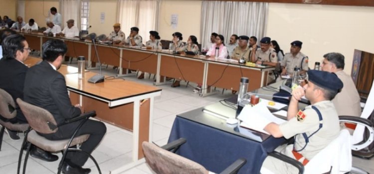 शांति समिति की बैठक आयोजित