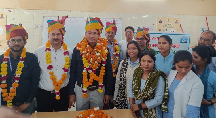 पीएमएसएमए अवार्ड मिलने पर सीएमएचओ पाली का हुआ अभिनन्दनp