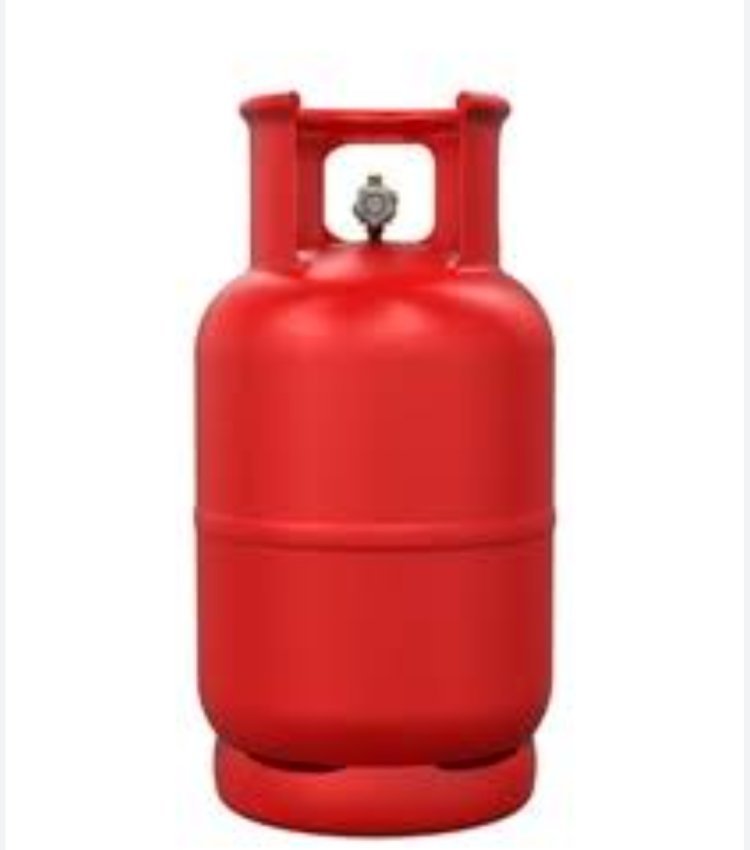 एलपीजी गैस सिलेंडरों की आपूर्ति एवं स्टॉक की समीक्षा बैठक