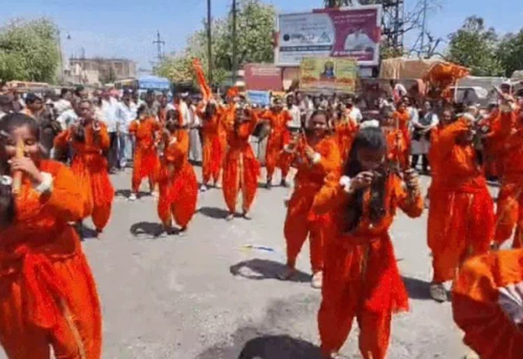 जालोर में रामनवमी पर निकली शोभायात्रा