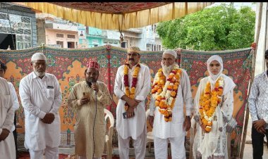 सोजत से उमराह के लिए हाजी मुस्ताक कुरैशी परिवार सहित रवाना समाजबंधुओं ने दी मुबारकबाद