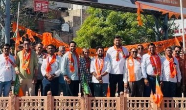 भाजपा ने मनाया स्थापना दिवस                                     