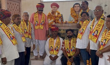 महात्मा ज्योतिबा फुले की 199 वीं जयंती धूमधाम से मनाई