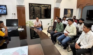 अग्निशमन स्टॉफ का किया सम्मान