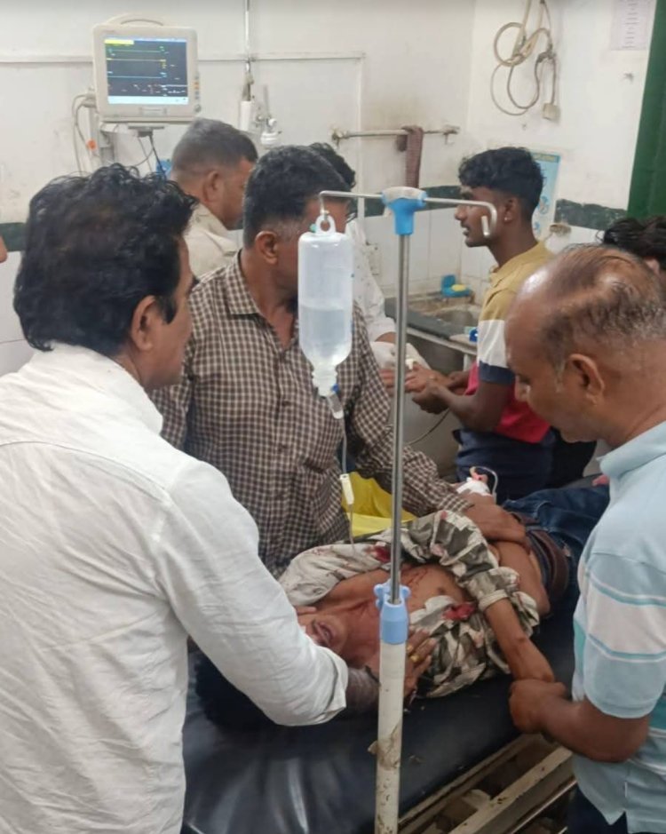 चाकू से हमले में पूर्व पार्षद का पुत्र गंभीर घायल     