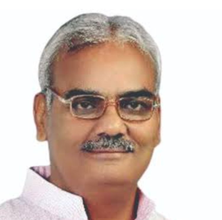 नशेड़ी शिक्षकों की सूची बनाई जाएगी,* *शराब-गांजा-गुटखा लेने वालों पर सख्ती*