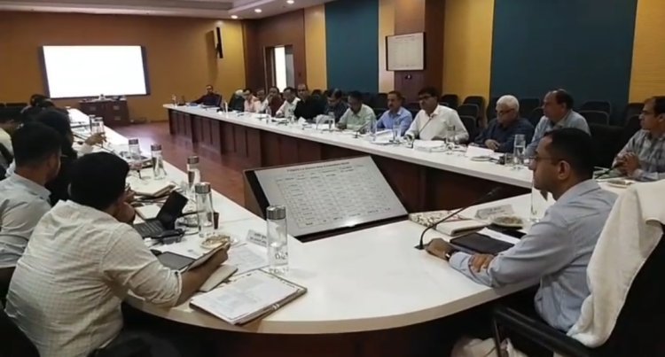 स्वच्छता व्यवस्था को लेकर प्राथमिकता के साथ कार्य करें – डॉ.जोगाराम*