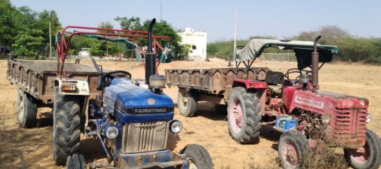 अवैध बजरी खनन मामले में दो मुलजिम गिरफ्तार 