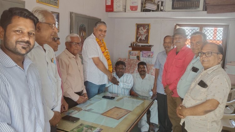 दिव्यांगजन हमारे समाज का महत्वपूर्ण हिस्सा है उनका सहयोग करना हमारी नैतिक जिम्मेदारी : लखावत 