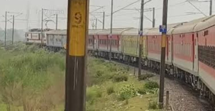 भगत की कोठी-जम्मूतवी एक्सप्रेस सोमवार से इलेक्ट्रिक इंजन से दौड़ेगी*