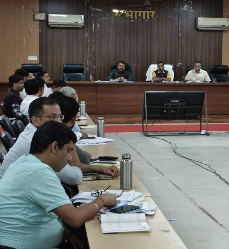 *विभागीय योजनाओं की प्रगति की हुई समीक्षा