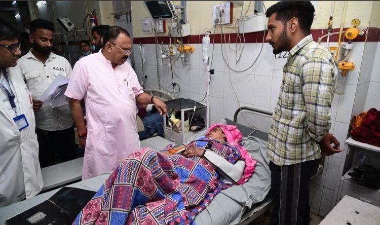 देवनानी ने अस्पताल पहुंचकर घायलों से की मुलाकात