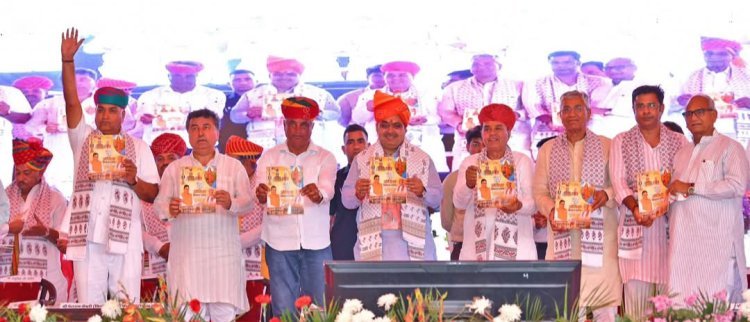 मुख्यमंत्री ने विकास 41कार्यों का किया शिलान्यास व 70 कार्यों का किया लोकार्पण 