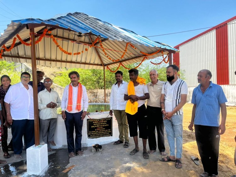 सारण श्री पुष्पवती गौशाला में जल उवाला का उद्घाटन कटारिया परिवार ने करवाया निर्माण