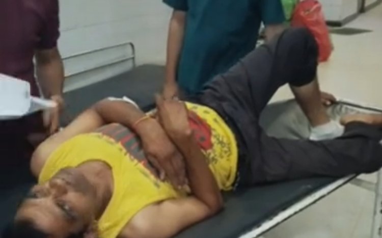 दुर्घटना में तीन घायल       