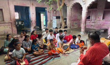 वेद-वेदांग संस्थान शिविर में दी जा रही संस्कृत वैदिक शिक्षा