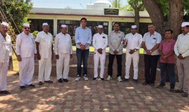कुष्ठ रोगियों को कराया  मीठा भोजन