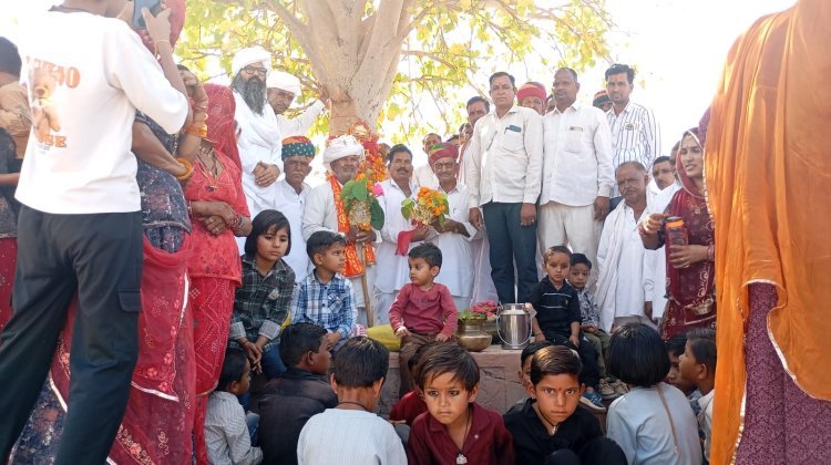 बेकाल ओरण में पीपल के पेड़ की शादी बड के पेड़ से धूमधाम से सम्पन्न 