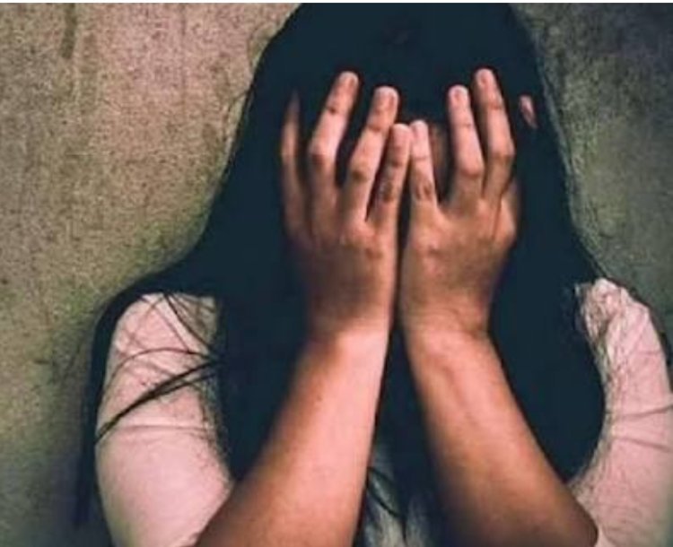 शादी का झांसा देकर किया रेप       