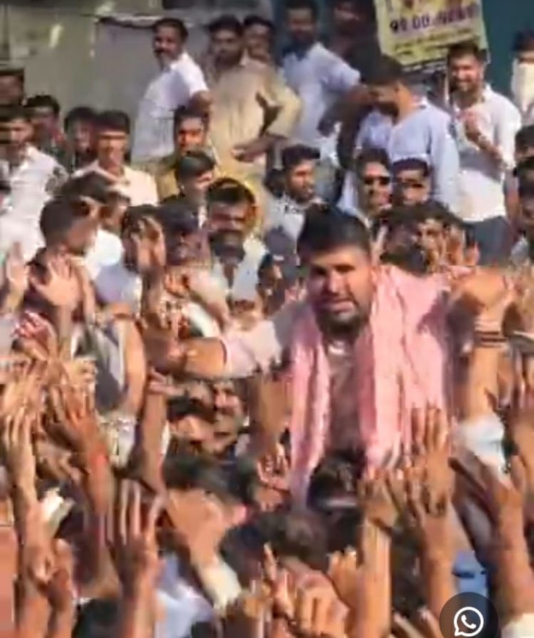 शिव विधायक भाटी ने स्वयं पर उड़ेला पेट्रोल