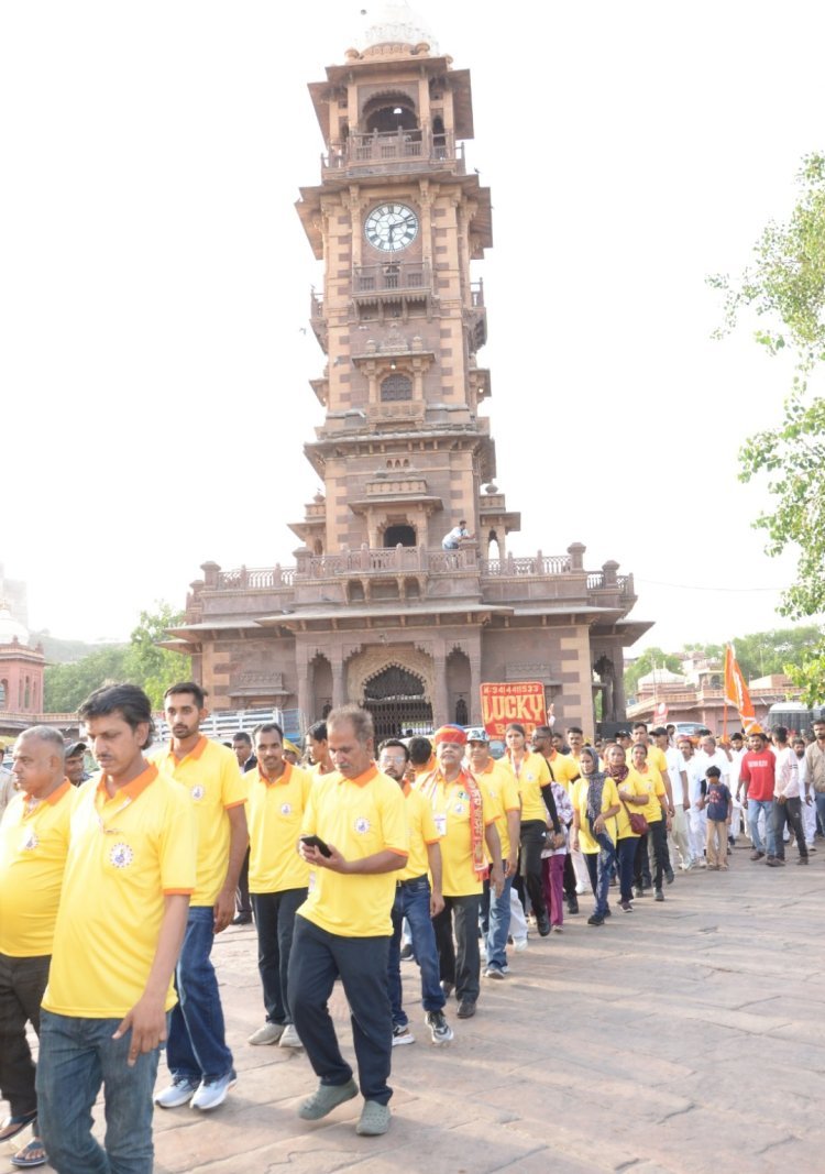 मारवाड़ की ऐतिहासिक एवं आध्यात्मिक परम्परा ‘भोगीशैल परिक्रमा-2026’ का विधिवत शुभारम्भ, ध्वज पूजन के साथ यात्रा प्रारंभ*
