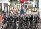 बाइक चोर गिरफ्तार 8 मोटर साईकिल बरामद