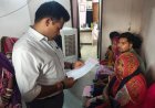ईंधन बचत का संदेश जिला कलक्टर सहित अधिकारी बस से पहुंचे रात्रि चौपाल में