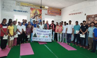 वीसोच कॉलेज सियाट में 'योग संगम' का भव्य आयोजन: