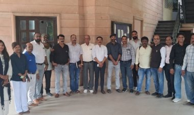आईएडब्लूजे जिला इकाई की बैठक आयोजित