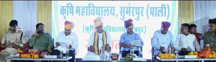 कैबिनेट मंत्री जोराराम कुमावत ने विद्यार्थियों को किया सम्मानित’