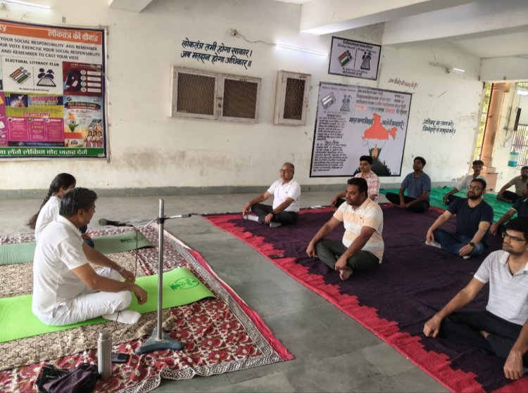 योग को जीवन में अपनाना समय की महती आवश्यकता - रुचिर