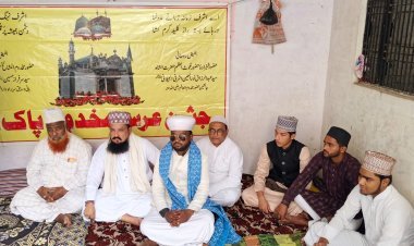 किछौछा शरीफ में 640वें उर्स पर चादर पेश, देश में अमन-चैन और भाईचारे की दुआ