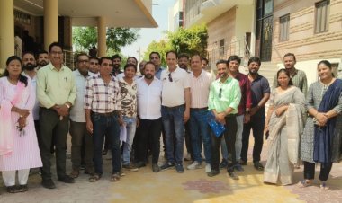 परीक्षा व  आराधना के साथ नहीं चल सकती, परीक्षा आगे सिरकी
