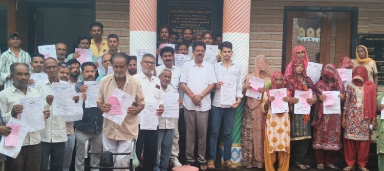 वर्षों के इंतजार के बाद चामुंडा कॉलोनीवासियों को मिला मालिकाना हक*