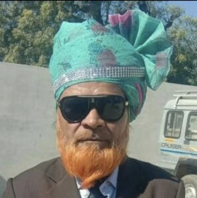 आदर्श क्रेडिट को - ऑपरेटिव सोसायटी लिमिटेड मल्टी स्टेट के पीड़ित निवेशकों की जमा राशी का शीघ्र भुगतान कराने बाबत