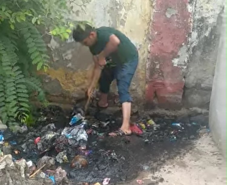 शर्मनाक नगर परिषद सो रही दौसा की जनता नालों में उतरने को मजबूर