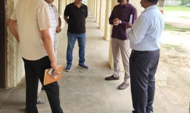 मतदान केन्द्र पर आवश्यक सुविधाऐ उपलब्ध हो : रविप्रकाश