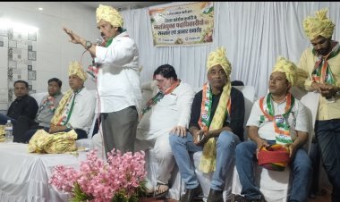 रंगरेज समाज ने जिला कांग्रेस में नवनियुक्त कांग्रेस पदाधिकारियों का किया सम्मान
