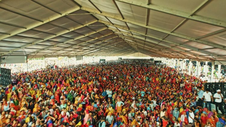 विश्व आदिवासी दिवस पर मीणा हाईकोर्ट परिसर में आयोजित आदिवासी महोत्सव में बोले किरोड़ी
