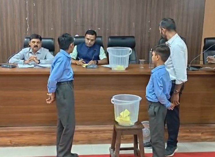 जिले के नगर निगम पाली सहित  पालिकाओं की निकाली गई वार्ड आरक्षण लॉटरी’* 