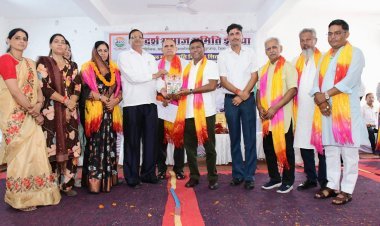 आदर्श समाज समिति इंडिया के तत्वावधान में हुआ राष्ट्रीय प्रतिभा सम्मान समारोह