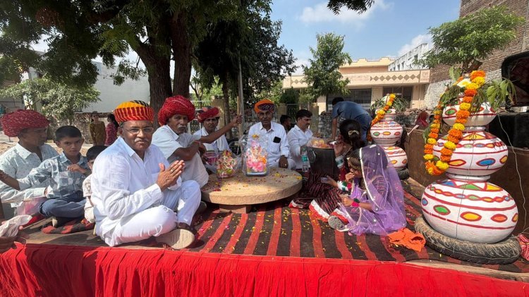 प्रजापत समाज ने मनाया भादवा बीज महोत्सव पूर्व संध्या पर भजन संध्या आयोजित
