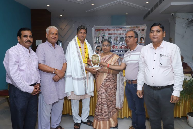 सोजत के साहित्यकार नवनीत राय ‘रुचिर’ को मिला समरस साहित्य सम्मान