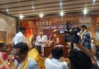 साहिय्यकार पवन पहाड़िया का आचार्य वर्धमान सागर के द्वारा सीकर की धर्म सभा में हुआ सम्मान