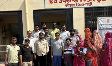 15 ट्यूबवेलों पर विद्युत कनेक्शन की मांग को लेकर टीम महेंद्र राठौड़ ने उपखण्ड अधिकारी को सौंपा ज्ञापन